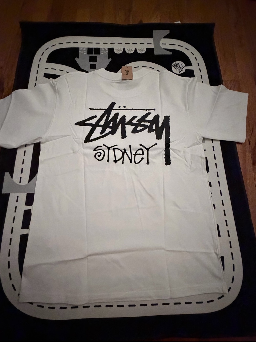 Stüssy Sydney White Graphic Tee Size M